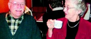 Seniorbio i Gunnebo fyllde Folkets hus