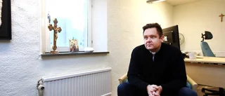 Kyrkan kan bidra med asylboenden