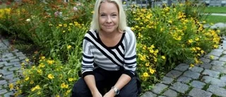 Hübinette vill skratta mer