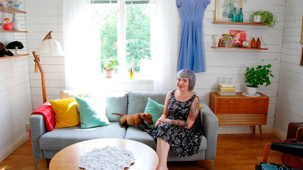Bloggar. Isabella Lindquist driver en blogg som handlar bland annat om hennes vardag, second hand och loppisar.
