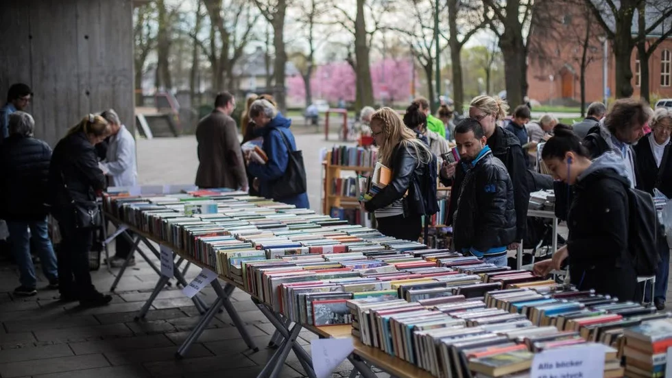 Reafyndare. Norrköpings bokfestival avslutas med bokrea efter en vecka som bjudit på bland annat författarbesök, spökvandring och teater.