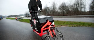 Han cyklar för fler jobb