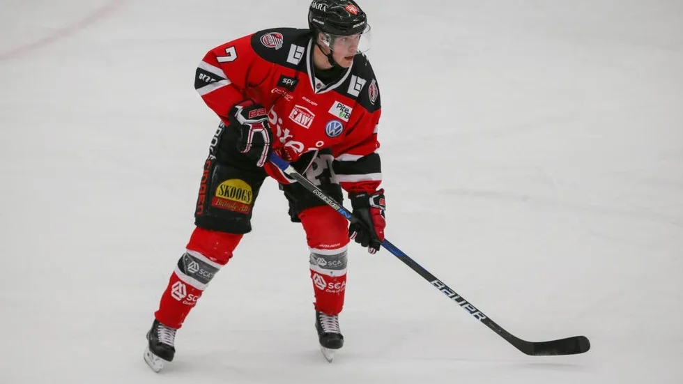 SKADAD. Viktor Nilsson är axelskadad och kan inte spela bortamatchen mot Kiruna.