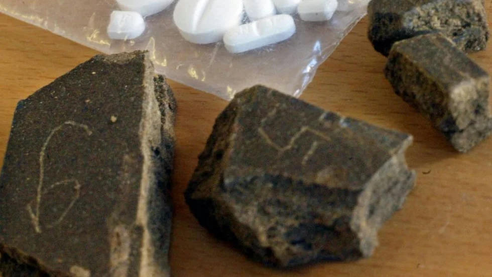 Beslag. Polisens beslag är det största i Norrbotten någonsin. Över tio kilo amfetamin hittades. Bilden härrör dock från ett annat beslag. (Arkivbild)