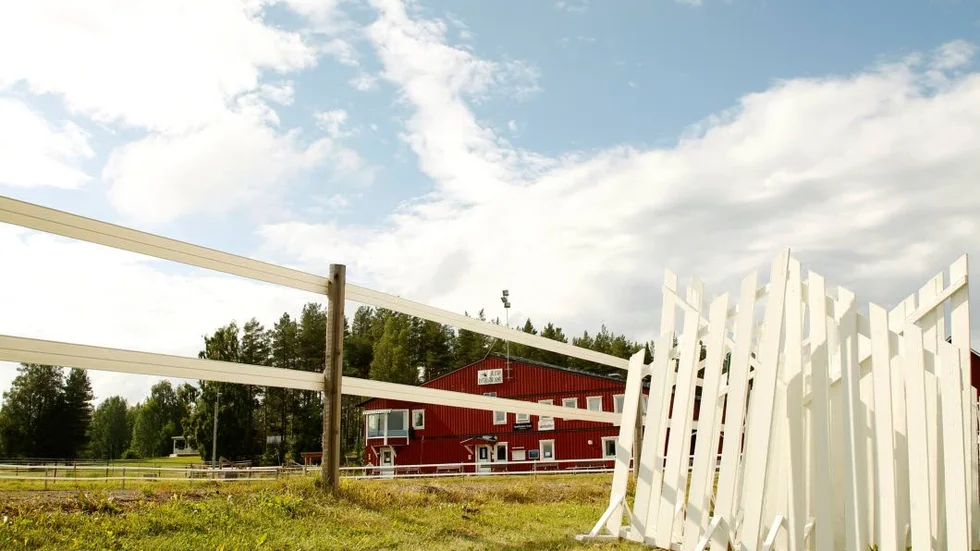 Inget avtal. Efter årsskiftet finns inget avtal för driften av ridanläggningen.