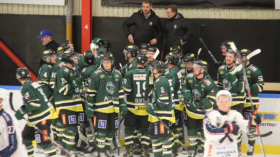 ESK hockey står på noll poäng och noll gjorda mål efter två omgångar. 