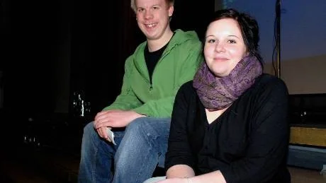 Niklas Karlsson och Linnéa Greve tycer det skulle vara kul att starta eget företag. Linnéa funderar på barnpassning.Foto: Charlotte Delaryd