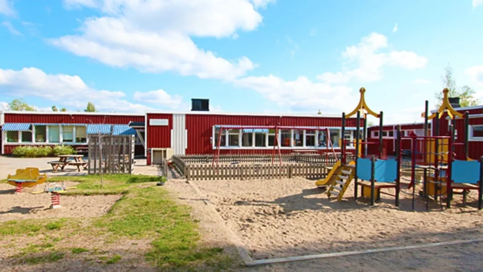 Björklunda förskola har fått problem med möss inomhus. Nu stängs förskolan för sanering.