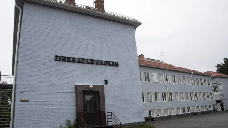 Finnbacksskolan i Lycksele rymmer högstadiet och årskurserna 7-9.