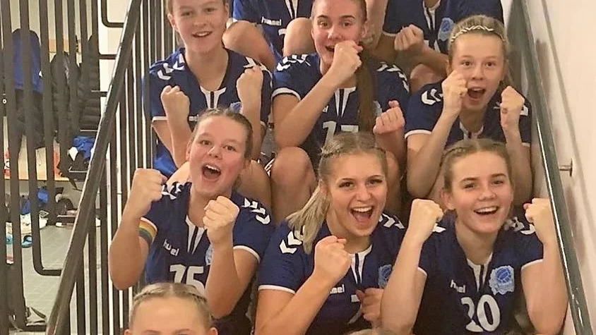 Norrbottens flickor födda 2004 som deltog i Sverigecupen i handboll.