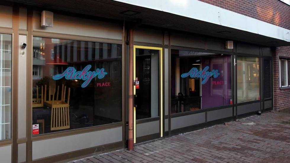 Förvaltningsrätten avslår bolaget Rickys place överklagan om att få alkoholtillstånd för den nya restaurangen Royal Corner. (Arkivbild)