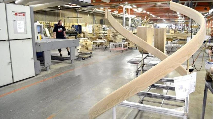 Trapptillverkaren i Norsjö har känt av en kraftig inbromsning efter semestern.