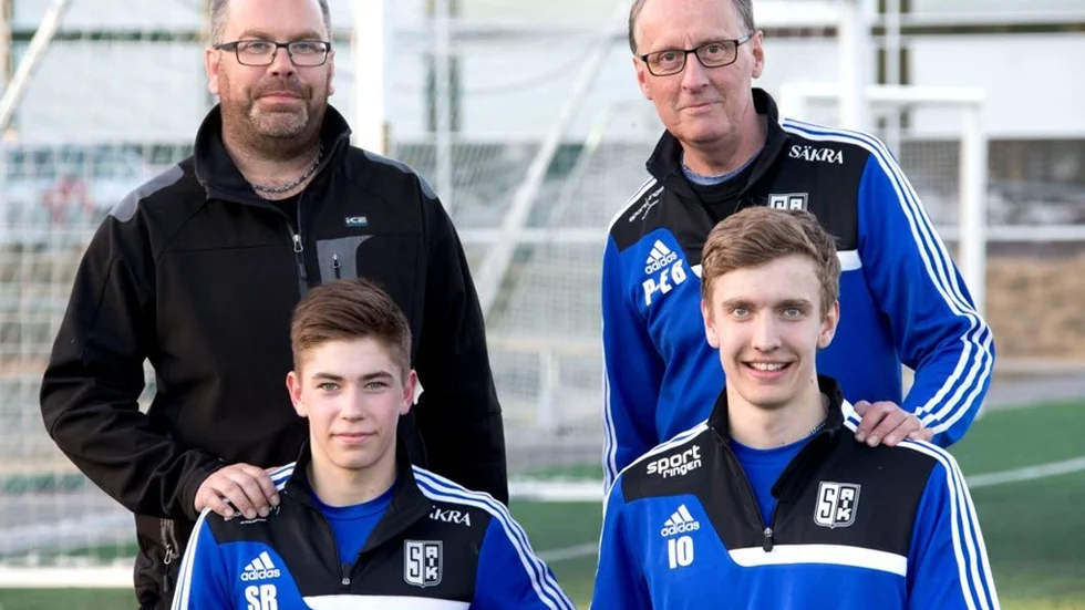 Ulf Olofsson och Per-Erik Bergh kliver in som tränare när Storfors inte hittade någon annan lösning trots månaders letande.