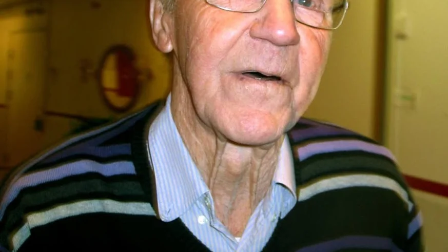 Nu 96-årige Erik Nyström var god vän med Clara Persson. Han minns henne som en snäll, rättfram och rejäl kvinna.