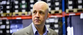 Reinfeldt får leva på hoppet