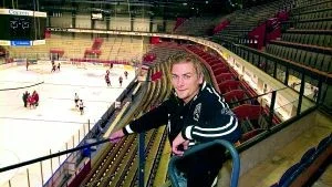 Utmärkelsen "Årets Idrottare" går i år till LHC-stjärnan Magnus Johansson. Det tycker i alla fall sportjournalisterna i länet. Foto: Jan Forsby