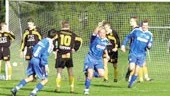 Johan Wäneus har just nickat in 10 mot Smedby på Himmelstalund. Haga vann derbyt med 21.
FOTO: JANNE FORSBY