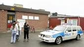 Igår var polisen på plats och förhörde elever om de bränder som drabbat skolan senaste dagarna, varav den igår rubriceras som mordbrand.
FOTO: ROBERT SVENSSON