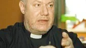Lars-Åke Pihl finns till hands för församlingsborna dygnet om, men som så många andra präster vill han inte vara jourhavande präst, vilket innebär att man under vissa perioder har jour och nattetid kan få samtal från hela landet.
FOTO: TITTI OLOVSSON