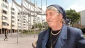 Ingen vill bo i Navestad. Men alla som bor där verkar trivas mycket bra. Till exempel Meryem Gezici, som bott först i Guldringen och sedan i Silverringen ändå sedan hon kom till Sverige för 20 år sedan.
FOTO: NICLAS SANDBERG