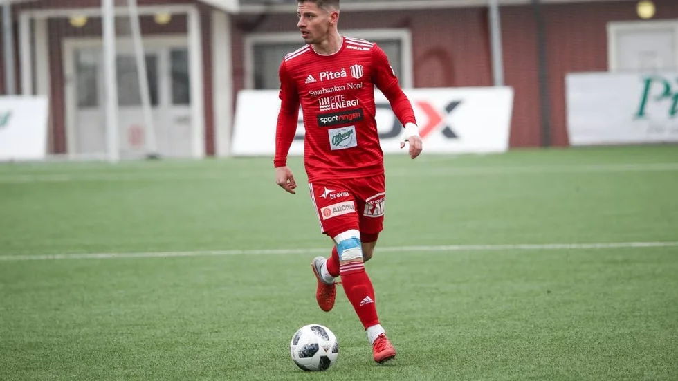 James Burgin var bra i PIF och spelade fram till båda målen. (Arkivbild)