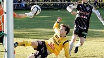 Gusk har nytt kontrakt på gång i fotbollstvåan.
