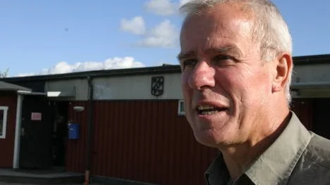 Roger Engstrand vill flytta verksamheterna till Kölängen.