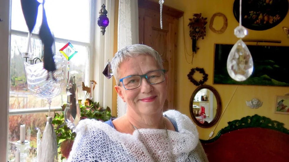 Eldsjäl I. Under ett år byggde Eva Stibe och hennes volontärer upp Mötesplatsen, för traktens asylsökande, i Marma.