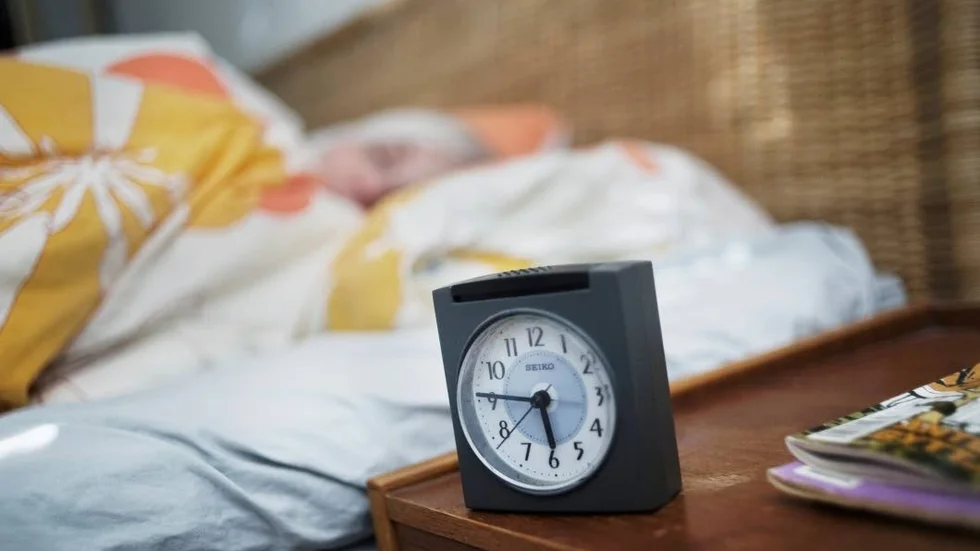 En majoritet av kvinnor och män med både sastma och kol brukar ha svårt att somna och nära hälften besväras av onormal sömnighet under dagen.