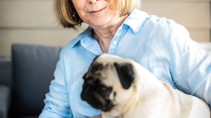 Hunden Berit har en stor plats i Cecilia Forss liv.