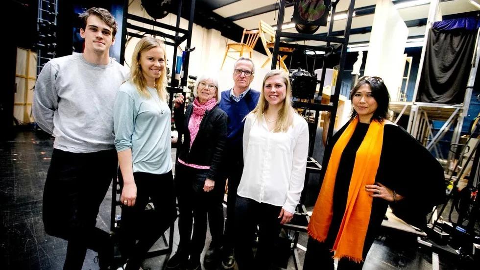 Från vänster: Herman Söderberg, Matilda Hellman, Marja Naski, Per Lundberg, Kristin Johansson, Jeannie Sinaga Helmfrid.