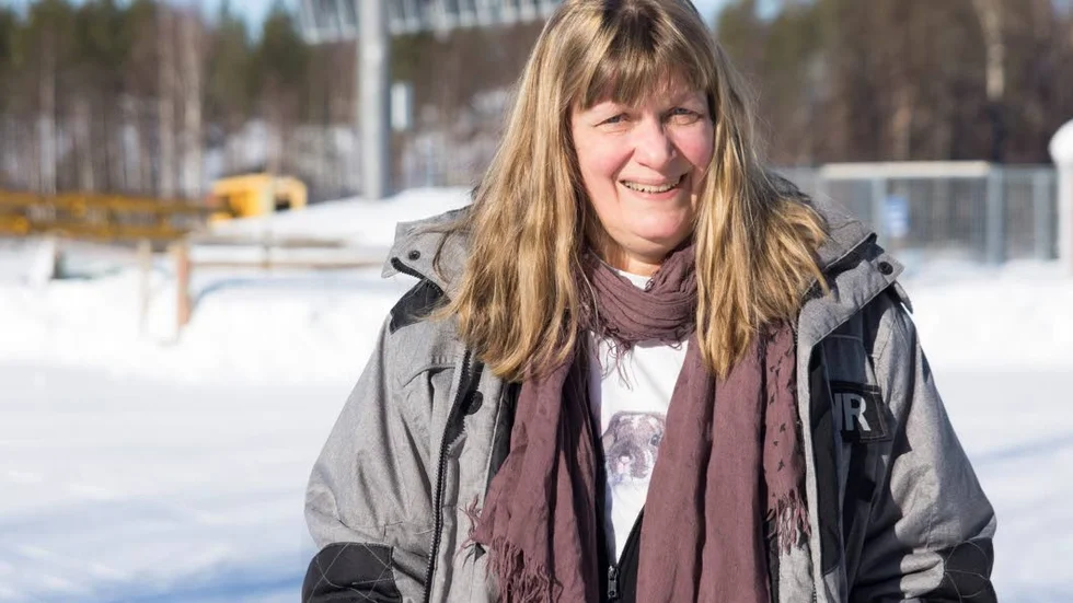 Maria Nilsson driver sedan år 1990 Alterhedens Rabarberi och gårdbutik tillsammans med sin man Tord Nilsson.
