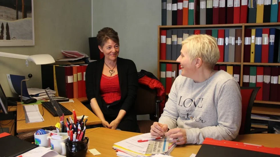 Ulrika Löfgren och Ann Sofi Wahlström vill höja statusen för undersköterskeyrket.
