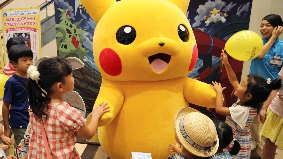 Pikachu. En av karaktärerna i Pokémon Go. Här på en festival i Tokyo, Japan.