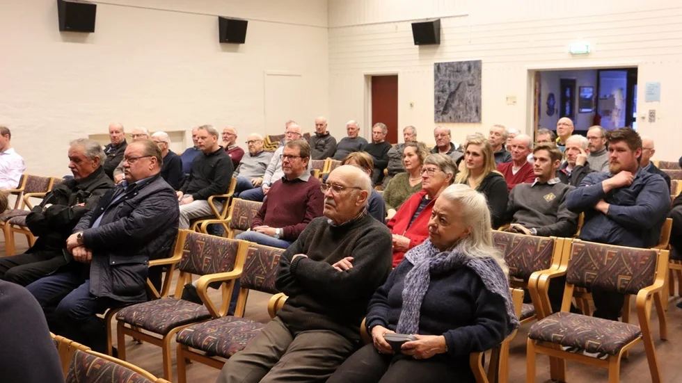 Intresset var stort för hagelsrums planer på att etablera en biogasmack i Målilla. Ett 50-tal personer kom för att få förstahandsinformation om projektet. Foto: Olof Carlson