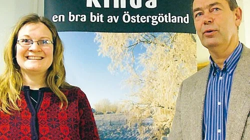 Ett livskraftigt Kinda. Inte bara i Kisa och Rimforsa. Det är målet för det nya projektet. Bakom står Växtkraft Kinda med Pia Tingvall och Leif Eriksson.