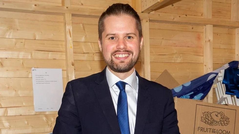 Simon Alm (SD).