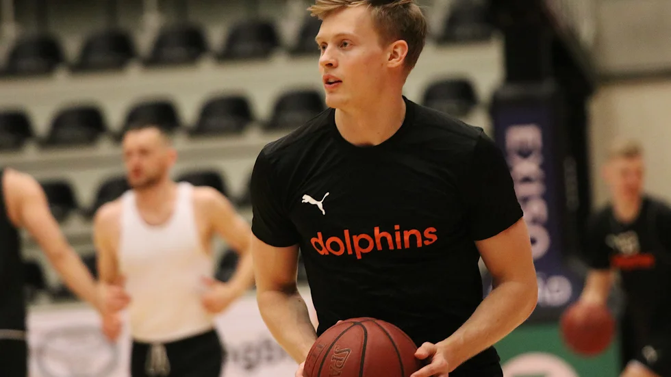 "Det mest sjuka under mina fem år i ligan med Dolphins, har aldrig varit så kokande här", säger Felix Terins som räkna med ett varmt välkomnande mi Östersund på söndag också...