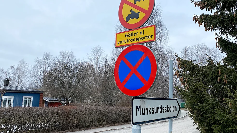 Det finns störningsproblem som vissa bilkörande föräldrar orsakar vid lämning och hämtning av sina barn till och från Munksundsskolan, anser insändarskribenten.