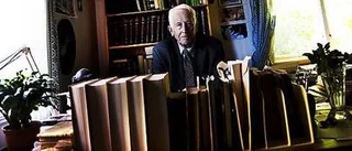 Carl-Göran Ekerwald visar sitt tabula rasa