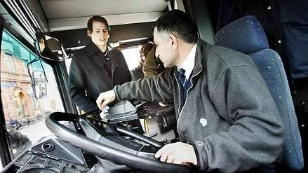 Busschauffören Fahrettin Namal kör linje 11 från Gottsunda.