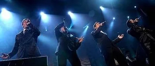 Mäktigt, malligt, tamt  Il Divo