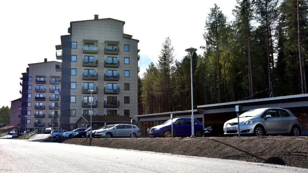 På Klintvägen finns det ont om mark att bygga fler parkeringsplatser på.
