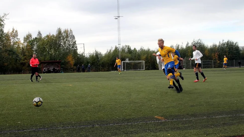 På språng mot kvalet. För Michael Ramberg och hans Lira väntar ett spännande slut på säsongen.