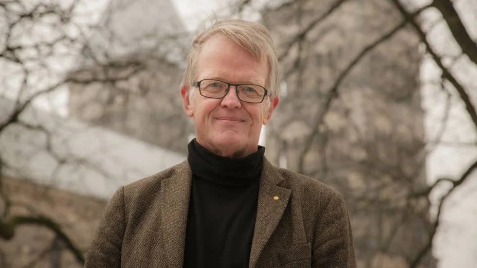 Gunnar Wetterberg är historiker och författare. Dessutom är han småskalig skogsägare med stor passion för träd.