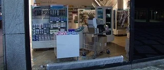 Tjuvar slog till mot Åhléns