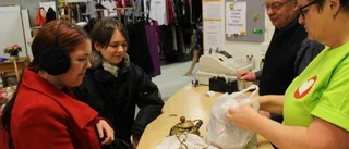 Tingel-tangelfri julhandel på secondhandbutiken