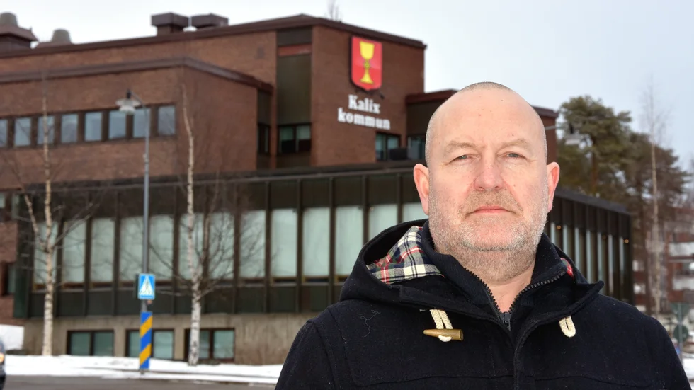 "Tomten skulle vara attraktiv för många, och nu får detta bolag monopol", säger Gaute Larsen.