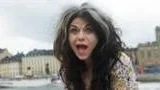 Caitlin Moran, författare till boken "Konsten att vara kvinna".