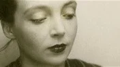 En ung Marguerite Duras. I år skulle hon ha fyllt hundra år.